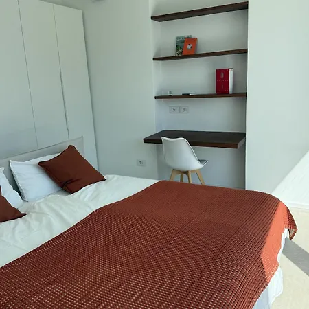 Lägenhet Roccia Pianello Del Lario